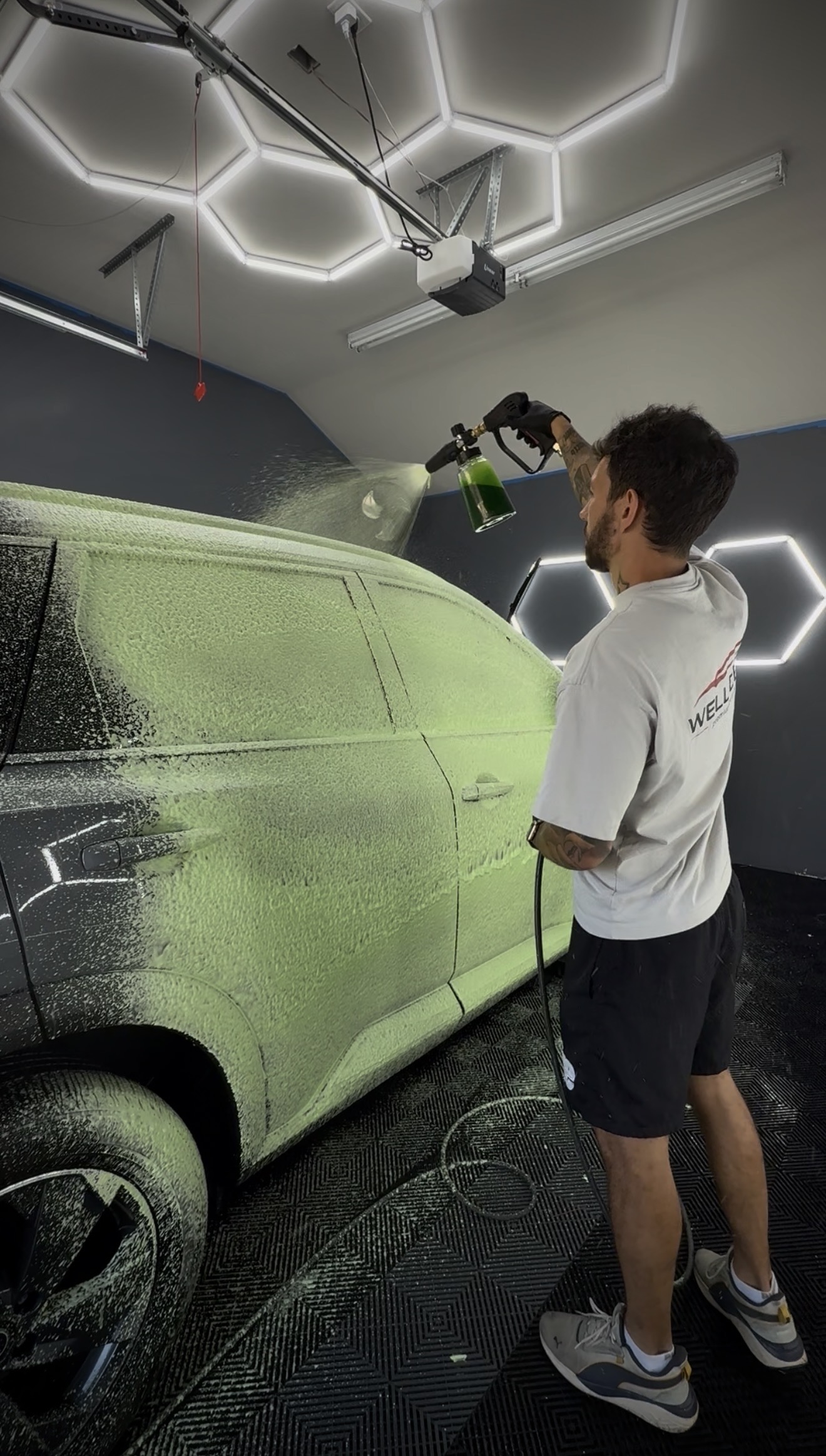 Vehicle after Well Detail service